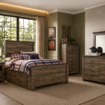 Heritage Panel Bed with Drawers